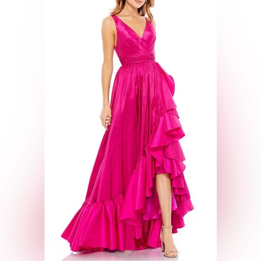 Mac Duggal V-Neck Sleeveless Ruffle Slit High-Low Tiered Ruffle Ball Gown New